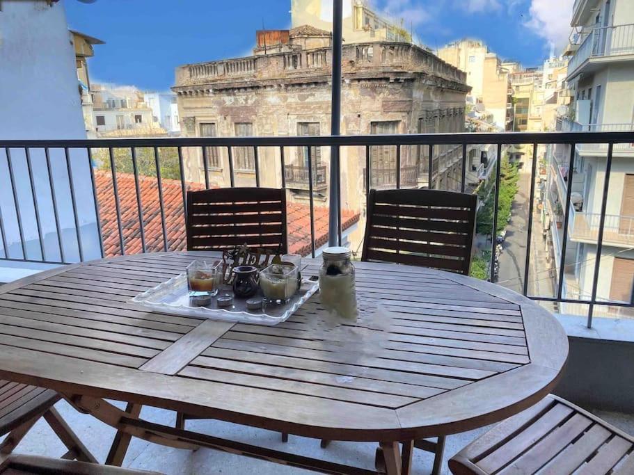2Bdr Boutique Full Apt In Plaka Atenas Exterior foto