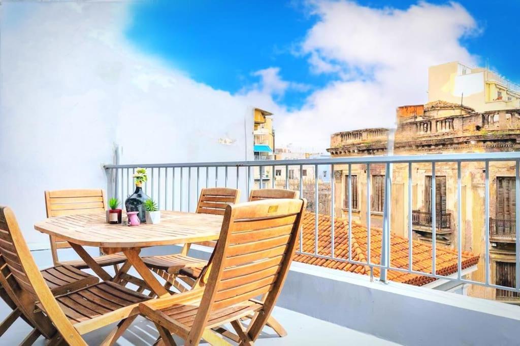 2Bdr Boutique Full Apt In Plaka Atenas Exterior foto